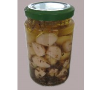 pickled garlic in jar