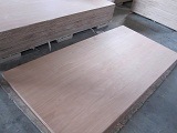 Pencil Cedar Plywood with Hardwood Core to South America Market